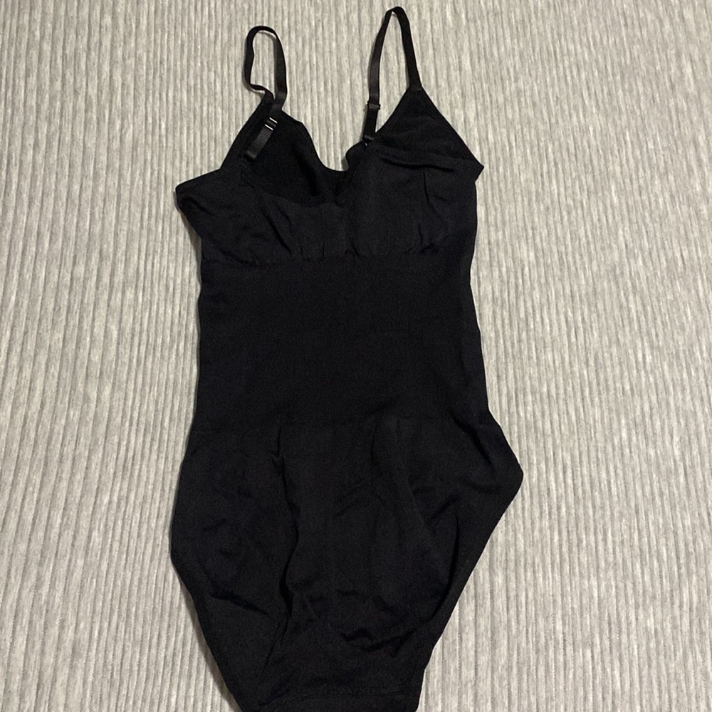 NWT Shapewear - Picture 3 of 3
